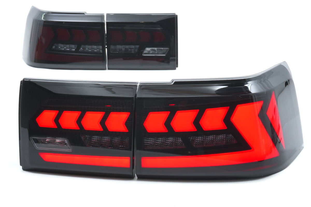 Задние фонари в стиле Audi RS тонированные, динамический поворотник для ВАЗ 2110