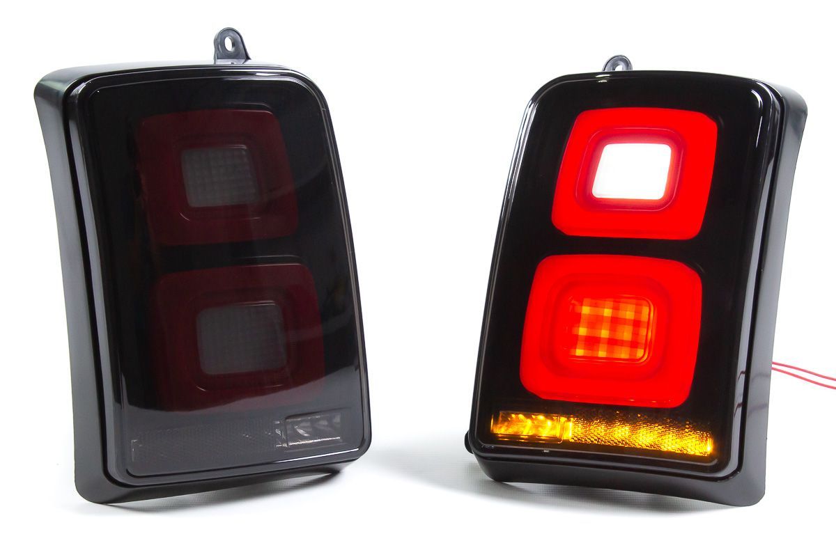 Задние светодиодные фонари тонированные в стиле Range Rover для Лада Нива 4x4, Нива 4х4 Урбан
