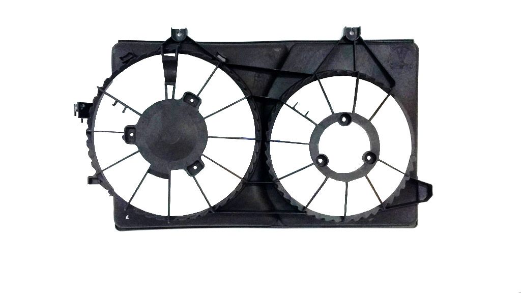Диффузор (кожух) на вентилятор охлаждения радиатора двигателя для Лада Приора (c кондиционером Hаlla)