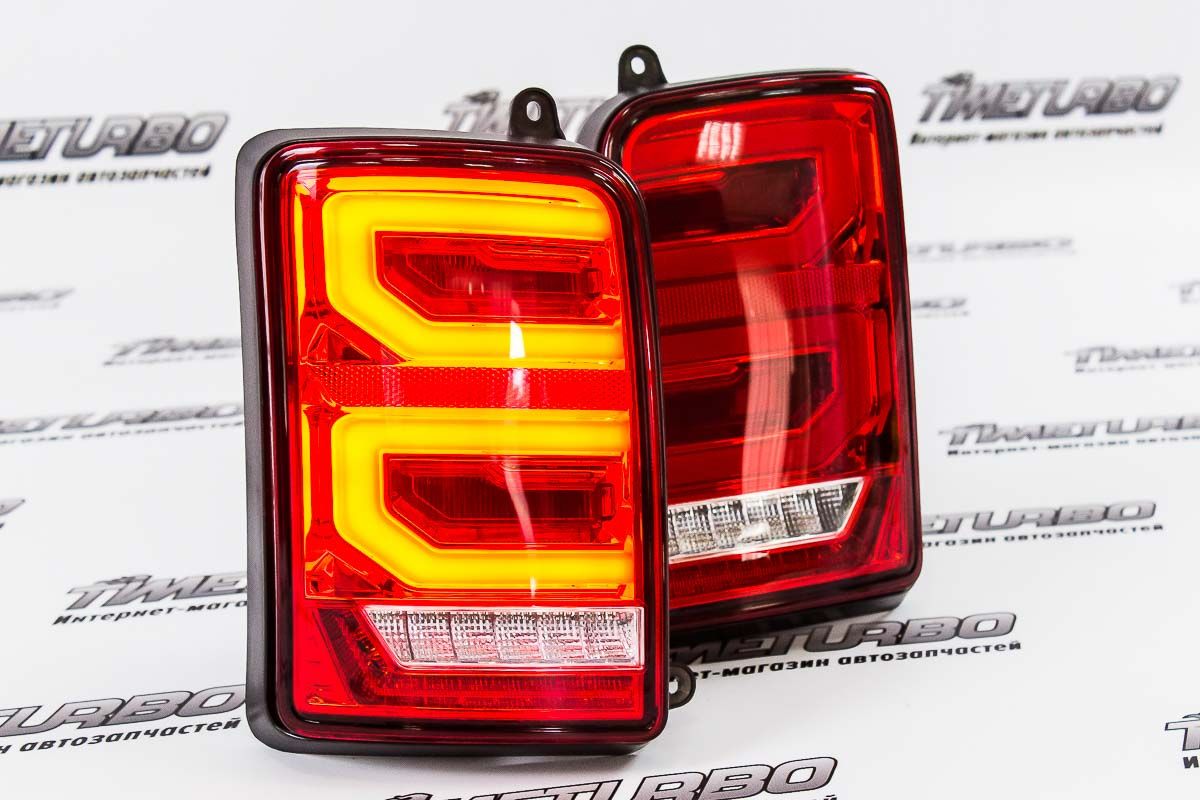 Задние светодиодные фонари "Range Rover" красные для Лада Нива 4x4