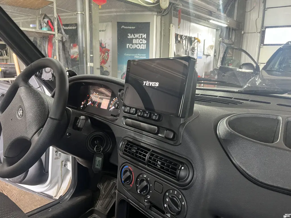 Magnitola-android-Lada-Niva-IMG.jpg Magnitola-android-Lada-Niva-IMG.jpg