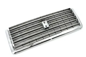 Уценка Решетка радиатора хром под оригинал для ВАЗ 2107 без верхней части