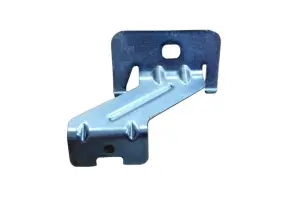 Кронштейн бампера АвтоВАЗ задний, нижний правый для Лада Нива Travel Кронштейн бампера АвтоВАЗ задний, нижний правый для Лада Нива Travel