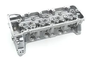 Головка блока цилиндров ГБЦ АвтоВАЗ 21214 голая, нового образца, с отверстием для Лада Нива 4х4 Урбан, Шевроле Нива