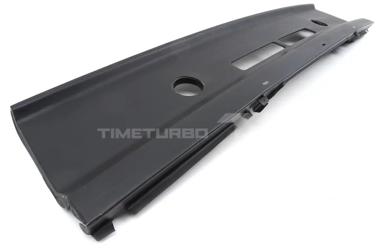 Панель облицовки радиатора, фартук для ВАЗ 2107 Панель облицовки радиатора, фартук для ВАЗ 2107