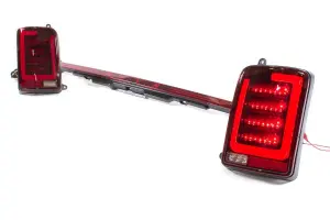 Комплект задние фонари и дополнительный стоп-сигнал с надписью NIVA габариты+повторитель для Лада Нива 4х4