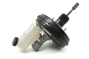 Уценка Вакуумный усилитель тормозов в сборе с главным тормозным цилиндром и бачком для Лада Веста после гарантийного ремонта