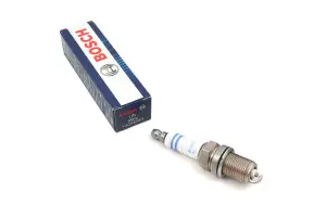 Свеча зажигания BOSCH FR7DСX+ 0 242 235 667 для ВАЗ 2110-2112, Лада Приора, Приора 2, Калина, Калина 2, Гранта, Гранта FL 16 клапанный двигатель Свеча зажигания BOSCH FR7DСX+ 0 242 235 667 для ВАЗ 2110-2112, Лада Приора, Приора 2, Калина, Калина 2, Гранта, Гранта FL 16 клапанный двигатель