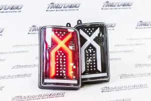 Задние светодиодные фонари белые Белые-иксы чёрные, с бегающим повторителем для Лада Нива 4x4, Нива 4x4 Урбан