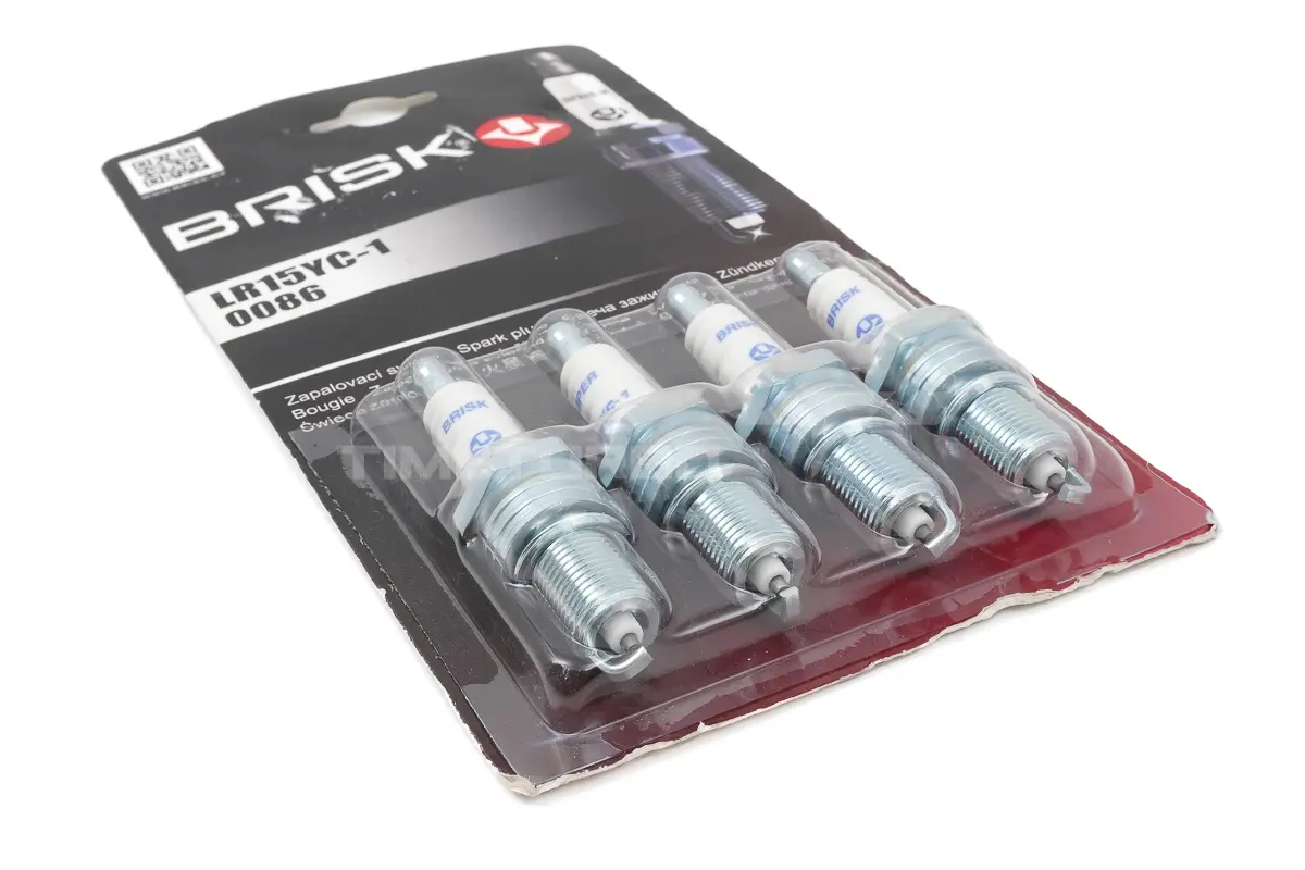Свечи зажигания BRISK для ВАЗ 2104, 2105, 2107, 2108-21099, 2110-2112, 2113-2115, Лада Калина, Калина 2, Гранта, Гранта FL, Нива 4Х4 8-ми клапанный двигатель