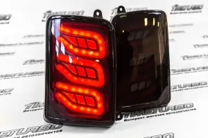 Задние светодиодные фонари тонированные в стиле Mercedes для Лада Нива 4x4