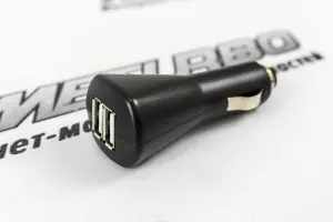 USB адаптер на 2 гнезда от прикуривателя автомобиля USB адаптер на 2 гнезда от прикуривателя автомобиля