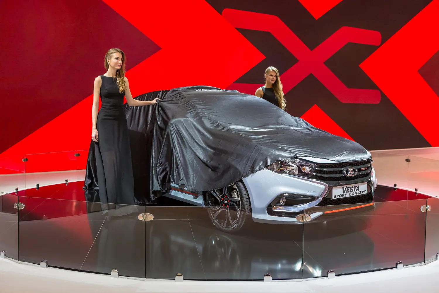 Лада приглашает на Московский автосалон Лада приглашает на Московский автосалон