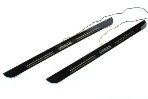 Накладки на пороги с надписью Urban и подсветкой для Лада Нива 4х4, Нива 4х4 Урбан