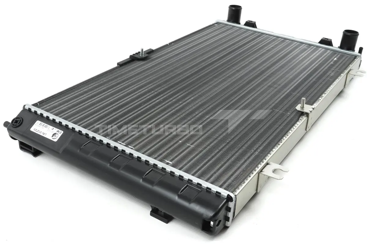 Радиатор Luzar охлаждения для Лада Приора кондиционер Panasonic