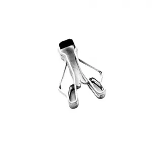 Зажим Renault для Лада Нива Legend, Веста, XRAY Зажим Renault для Лада Нива Legend, Веста, XRAY