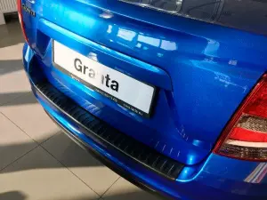 Накладка  на задний бампер для Лада Гранта FL седан Накладка  на задний бампер для Лада Гранта FL седан