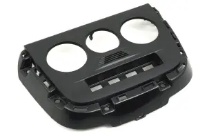 Накладка консоли АвтоВАЗ на панель приборов с климат-контролем для Лада Калина 2, Гранта FL Накладка консоли АвтоВАЗ на панель приборов с климат-контролем для Лада Калина 2, Гранта FL