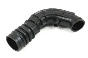 Патрубок фильтра воздушного к дросселю для Лада Калина, Гранта 8 клапанный двигатель