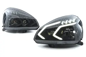 Фары передние AMG style тонированные галочки, повторитель линзы для Лада Приора