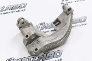 Кронштейн генератора нижний для Шевроле Нива Кронштейн генератора нижний для Шевроле Нива