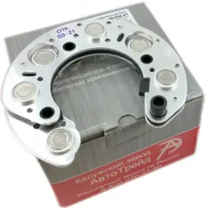 Выпрямительный блок диодный мост АвтоТрейд для ВАЗ 2101-2107 с генератором Г221 Выпрямительный блок диодный мост АвтоТрейд для ВАЗ 2101-2107 с генератором Г221