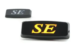 LED повторители поворотника Sal-Man надпись SE, чёрные для ВАЗ 2108-21099, 2110-2112, 2113-2115 Лада Калина, Калина 2, Приора, Приора 2, Гранта, Гранта FL LED повторители поворотника Sal-Man надпись SE, чёрные для ВАЗ 2108-21099, 2110-2112, 2113-2115 Лада Калина, Калина 2, Приора, Приора 2, Гранта, Гранта FL