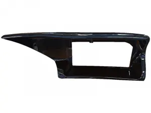 Козырек на панель приборов под планшет в стиле Приора 2 для Лада Приора