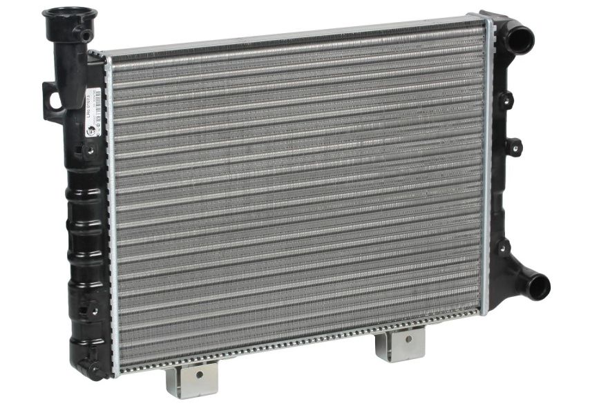 Радиатор "Luzar" охлаждения для ВАЗ 2105, 2107 (инжекторный двигатель)