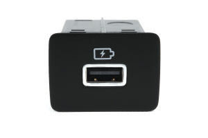 Зарядка USB для телефона оригинал для Лада Веста NG
